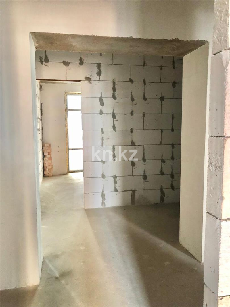 Продажа 4-комнатной квартиры, 129 м², ул. Ашимова - Продажа квартир в Караганде фото 19 из 21