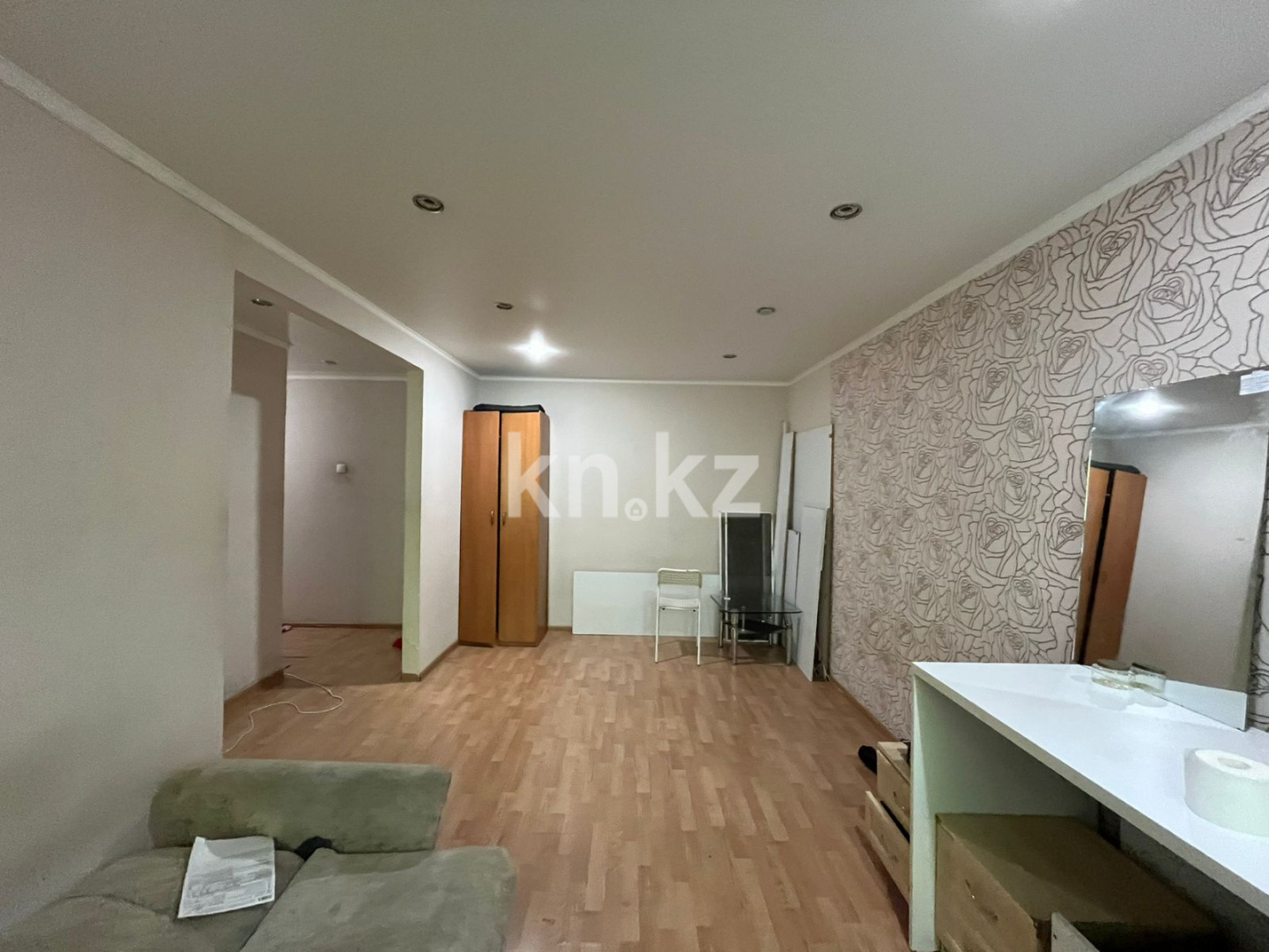 Продажа 1-комнатной квартиры, 32 м², ул. Алиханова - Продажа квартир в Караганде фото 1 из 12