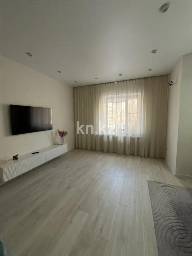 Продажа 3-комнатной квартиры, 71 м² - Продажа трехкомнатных квартир в кирпичном доме в Караганде фото 1 из 7