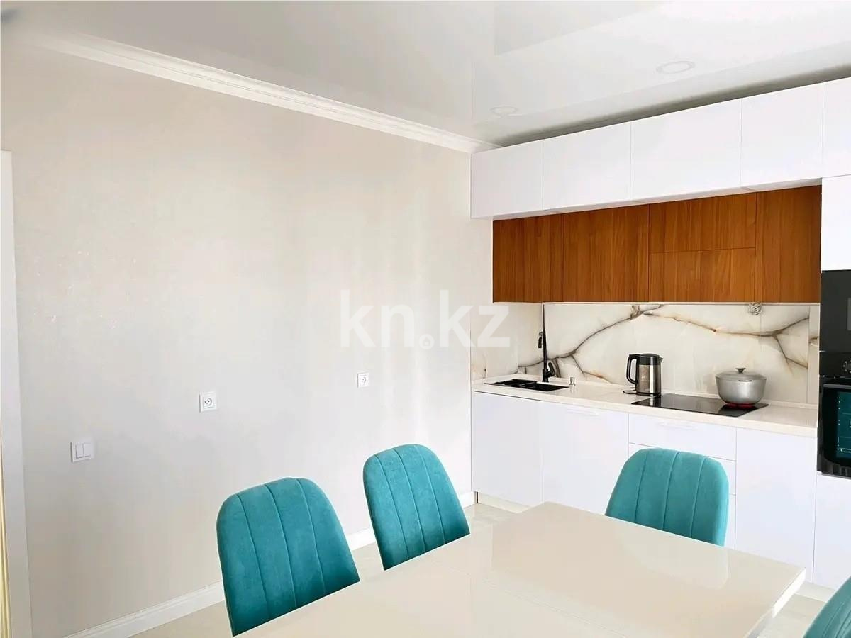 Продажа 5-комнатной квартиры, 120 м², мкр-н Голубые Пруды - Продажа квартир в Караганде фото 11 из 23