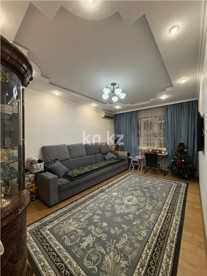 Продажа 4-комнатной квартиры, 100 м², мкр. Аксай-2, дом  8 - Продажа квартир в Алматы фото 1 из 7