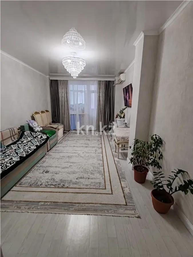 Продажа 1-комнатной квартиры, 43 м², ул. Сауран, дом  4 в Астане