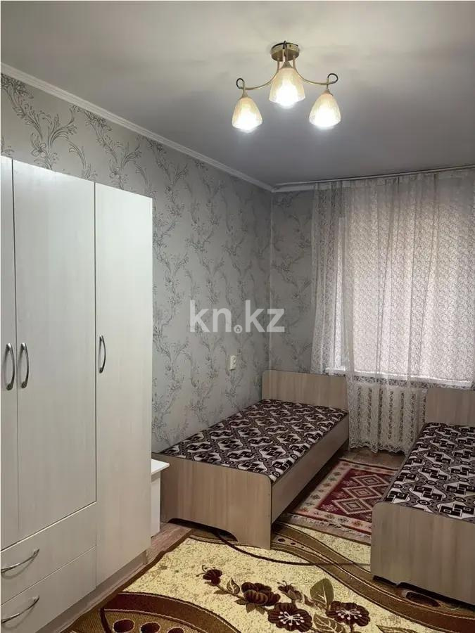Продажа 2-комнатной квартиры, 43 м², мкр-н 8, дом  72 в Алматы - фото 2