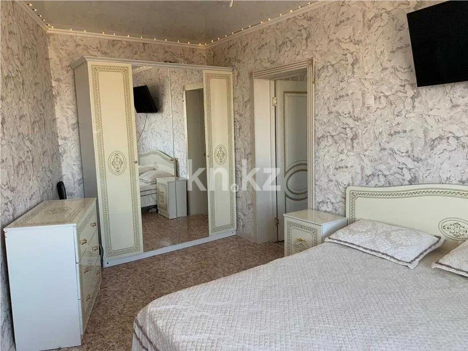 Продажа 4-комнатной квартиры, 85 м², ул. 40-летия Победы, дом  80а - Продажа квартир в Шахтинске фото 3 из 10