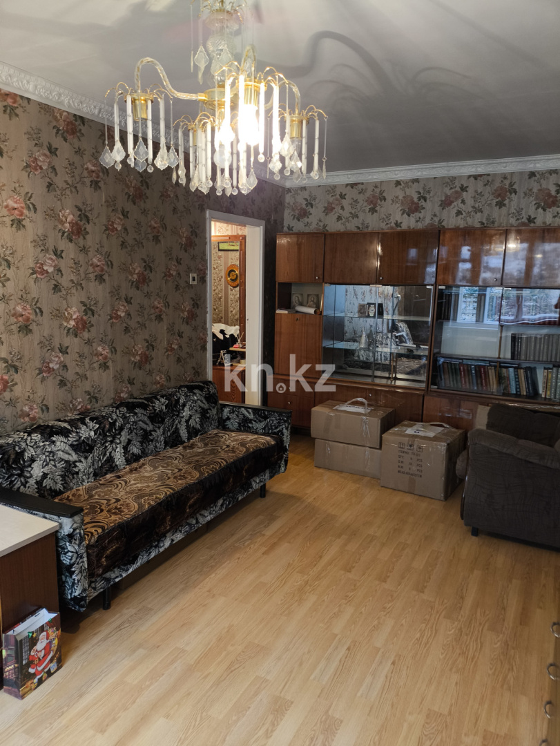 Продажа 3-комнатной квартиры, 58 м², Назарбаева, дом  24 - Продажа жилой и коммерческой недвижимости в Павлодаре фото 2 из 10