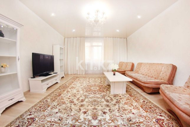 Аренда 3-комнатной квартиры посуточно, 130 м², ул. Розыбакиева, дом  289 - Аренда жилой и коммерческой недвижимости в Алматы фото 6 из 21