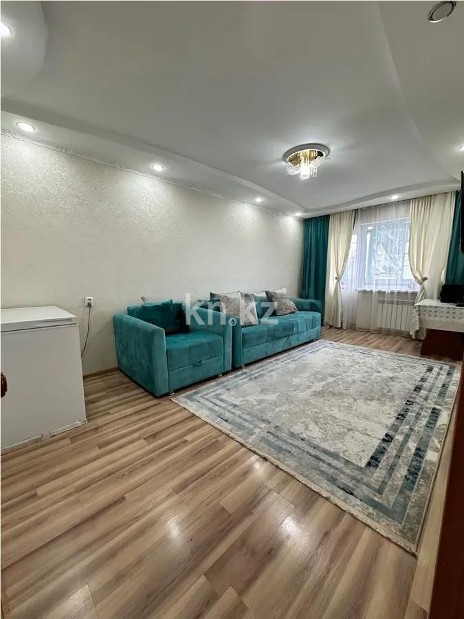 Продажа 3-комнатной квартиры, 62 м², мкр-н 18, дом  22 - Продажа квартир в Караганде фото 1 из 5