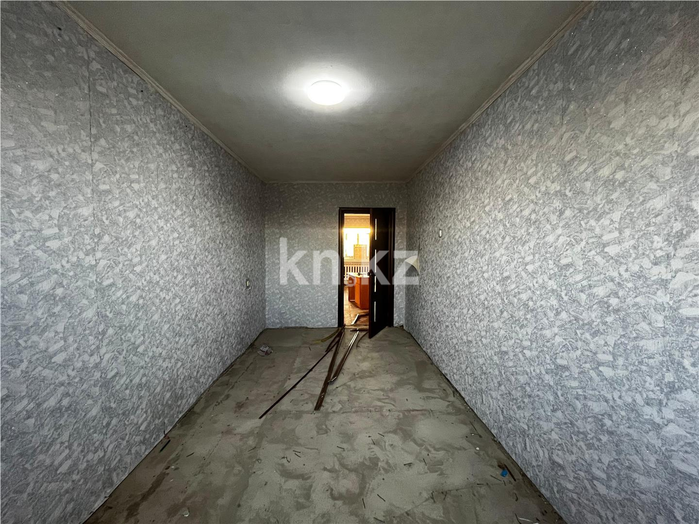 Продажа 2-комнатной квартиры, 45 м², мкр-н Восток-1 - Продажа  двухкомнатных квартир в Караганде фото 4 из 12