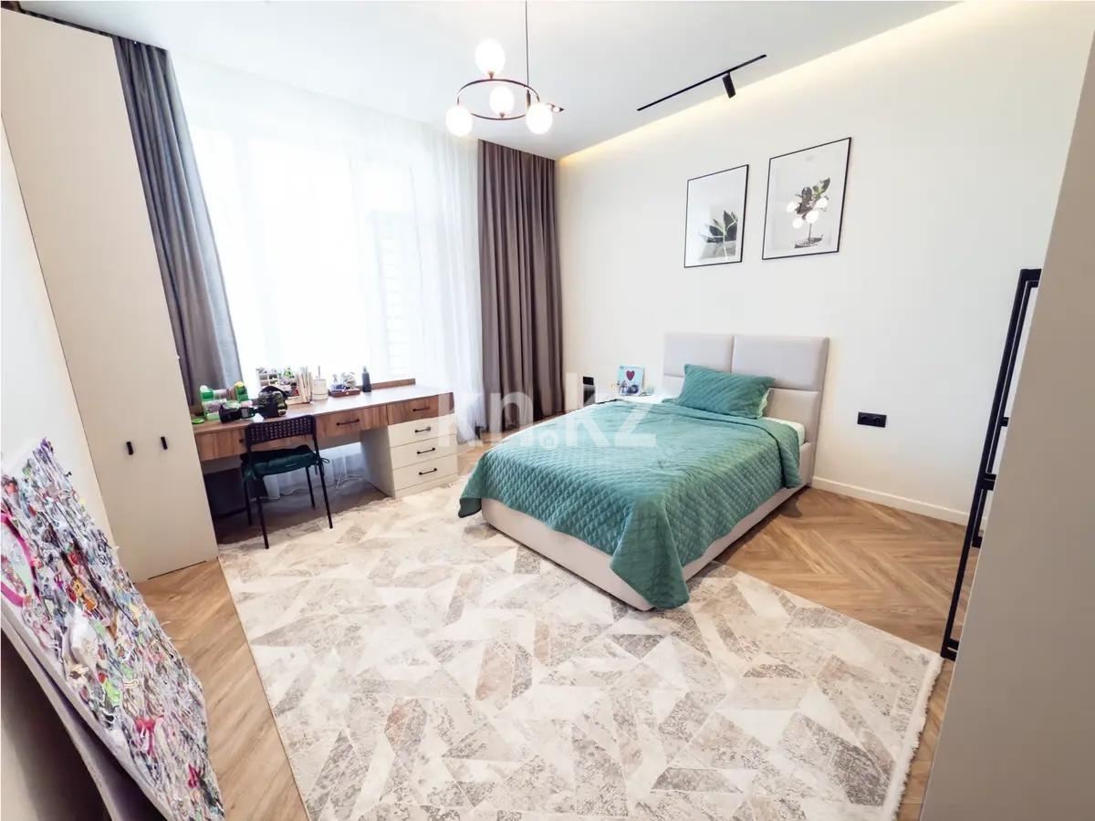 Продажа 3-комнатной квартиры, 131 м², пр. Туран, дом  22/1 в Астане - фото 5