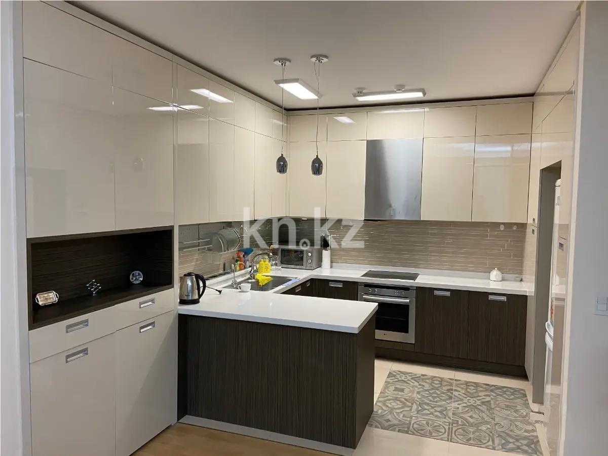 Продажа 2-комнатной квартиры, 112 м², ул. Байтурсынова, дом  1 в Астане - фото 2