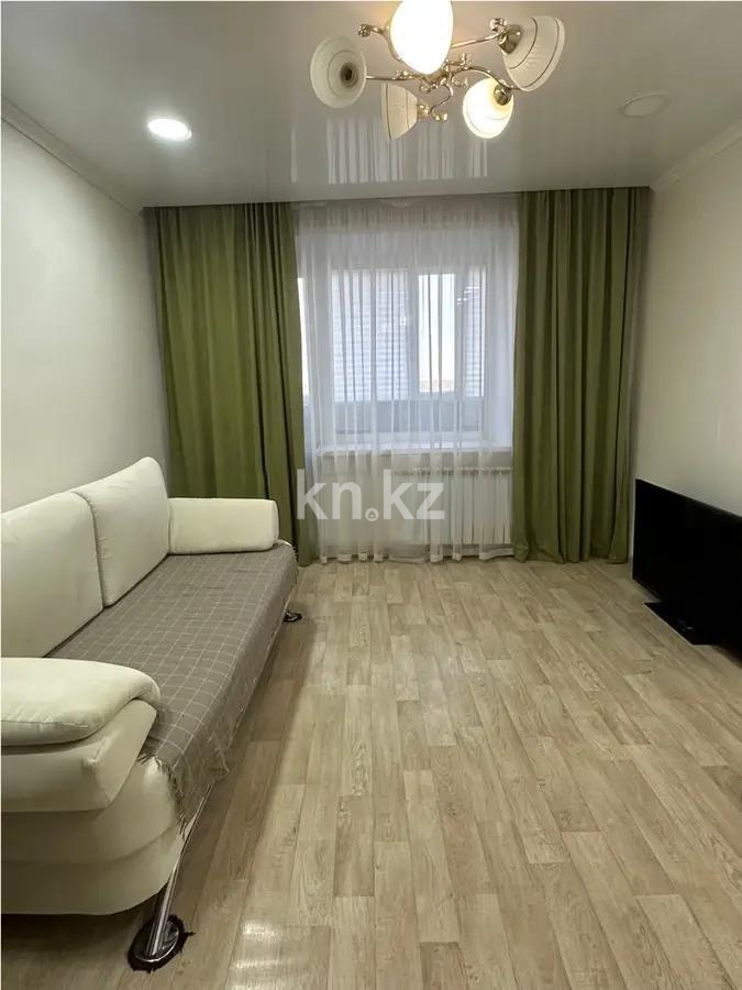 Продажа 2-комнатной квартиры, 47 м², пр. Абая, дом  80/2 - Продажа  двухкомнатных квартир в Шахтинске фото 1 из 5
