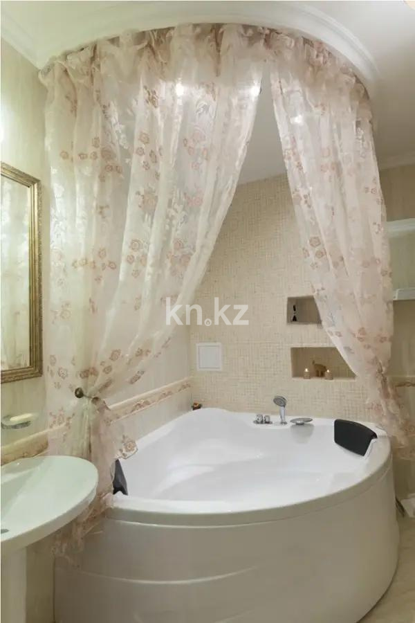 Продажа 4-комнатной квартиры, 135 м² - Продажа четырехкомнатных квартир от собственников в Алматы фото 6 из 8