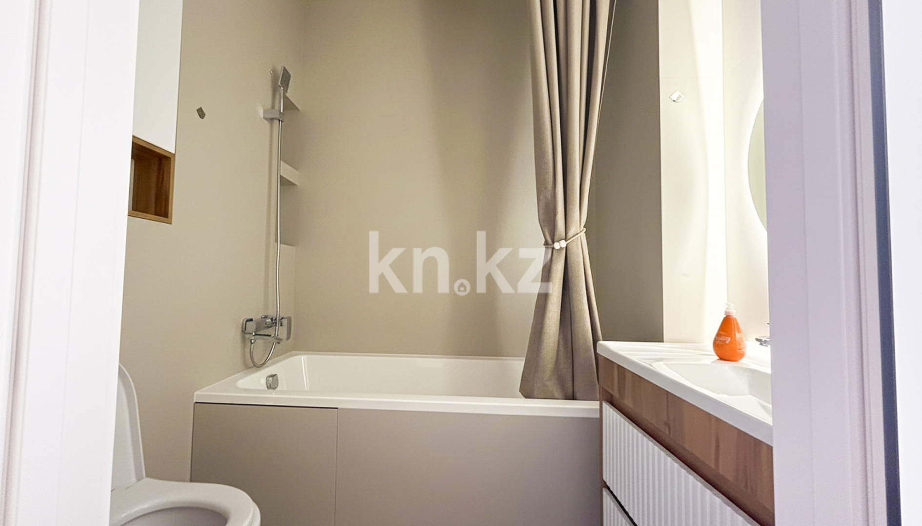 Аренда 2-комнатной квартиры посуточно, 53 м² - Аренда двухкомнатных квартир посуточно от хозяев в Алматы фото 14 из 22