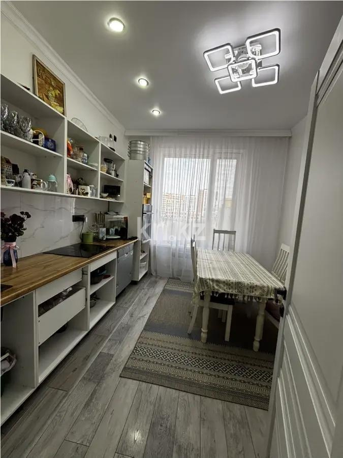 Продажа 3-комнатной квартиры, 84 м², ул. Омарова, дом  21/1 - Продажа  трехкомнатных квартир в Астане без посредников фото 2 из 2