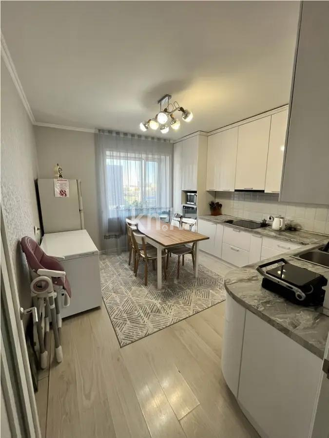 Продажа 3-комнатной квартиры, 79.4 м² в Астане - фото 4