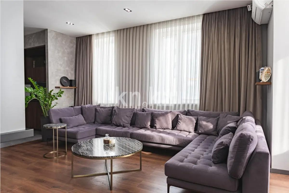Продажа 4-комнатной квартиры, 200 м², пр. Улы Дала, дом  41 - Продажа  четырехкомнатных квартир в новостройках Астаны без посредников с фото фото 1 из 4