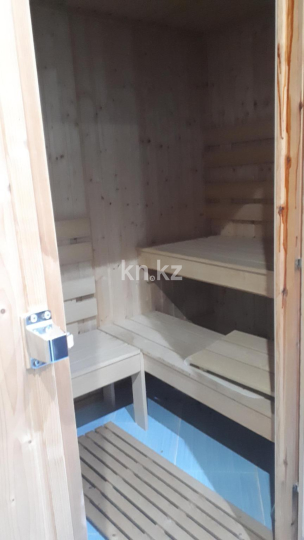 Продажа 6-комнатного дома, 644 м², ул. Сейткулова - Продажа домов и коттеджей в Караганде фото 16 из 20