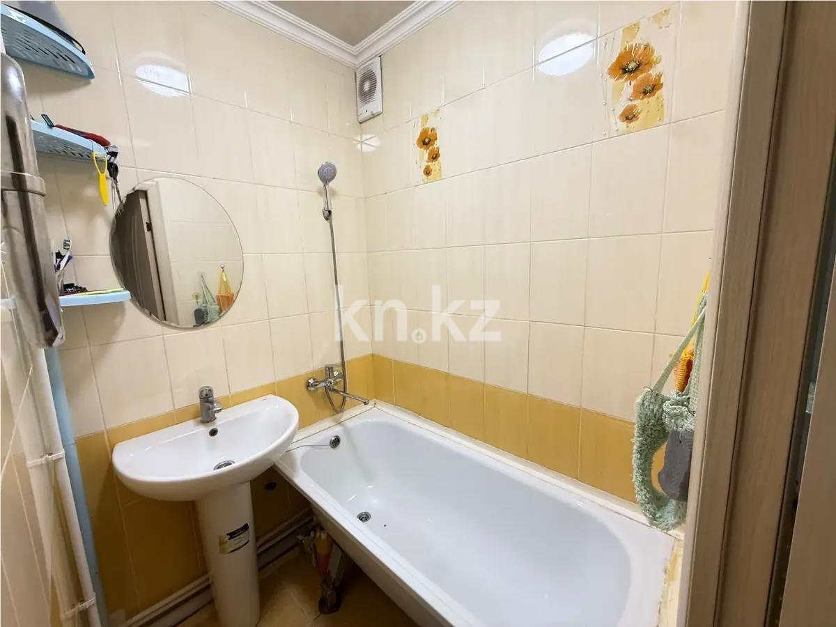 Продажа 2-комнатной квартиры, 44 м², ул. Гапеева, дом  27 - Продажа квартир в Караганде фото 3 из 5