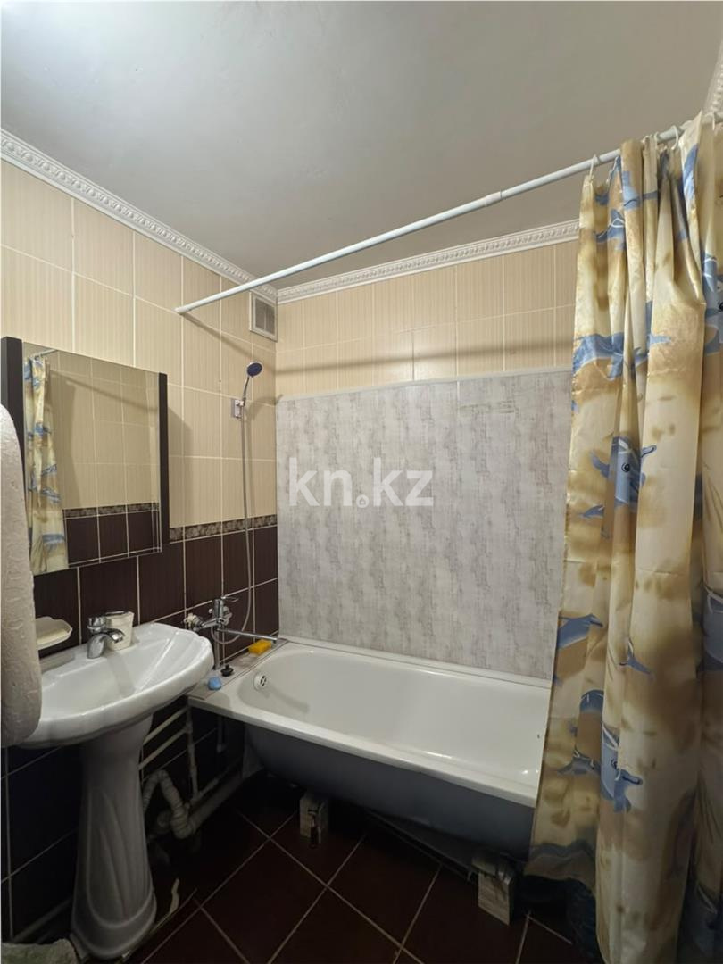 Продажа 1-комнатной квартиры, 37 м² - Продажа жилой и коммерческой недвижимости в Караганде фото 8 из 14