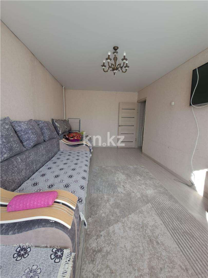 Продажа 2-комнатной квартиры, 47 м², 16-й мкр. в Караганде - фото 2