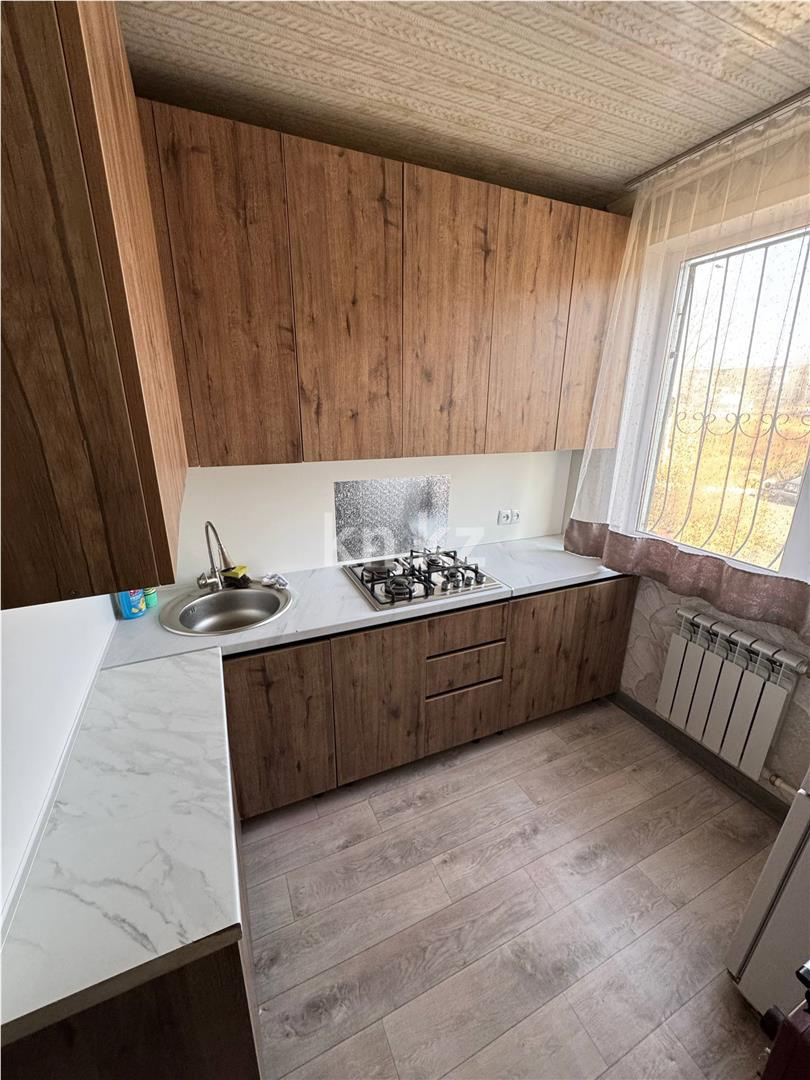 Продажа 3-комнатной квартиры, 62 м², мкр-н 23 в Караганде - фото 8