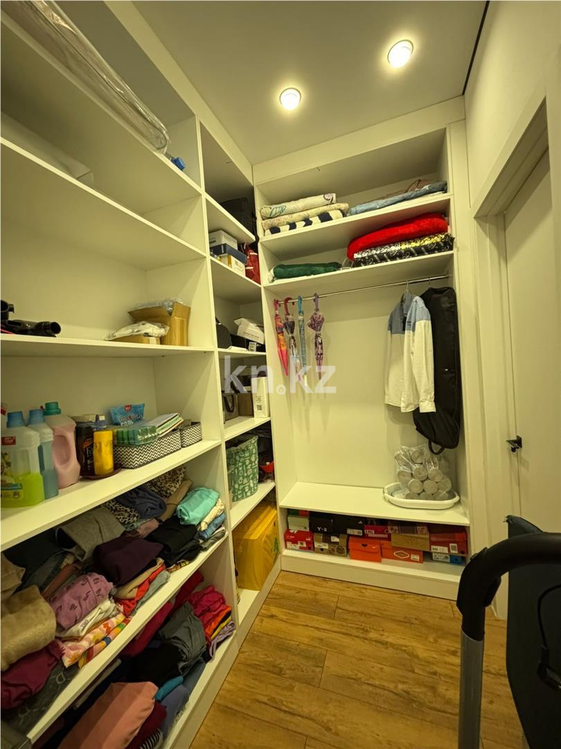 Продажа 2-комнатной квартиры, 69 м², ул. Муканова - Продажа  двухкомнатных квартир в Караганде фото 5 из 9