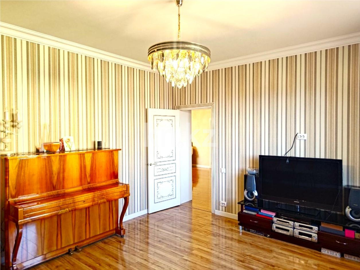 Продажа 6-комнатного дома, 300 м² - Продажа домов, коттеджей в Казахстане - страница 9 фото 10 из 35