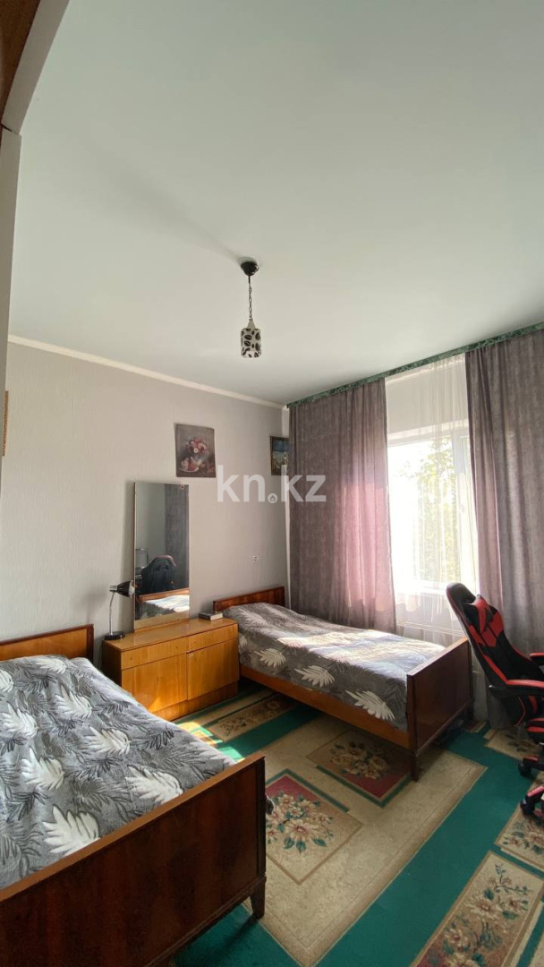 Продажа 2-комнатной квартиры, 52 м², мкр-н 8, дом  17 - Продажа и аренда недвижимости в Таразе фото 3 из 12