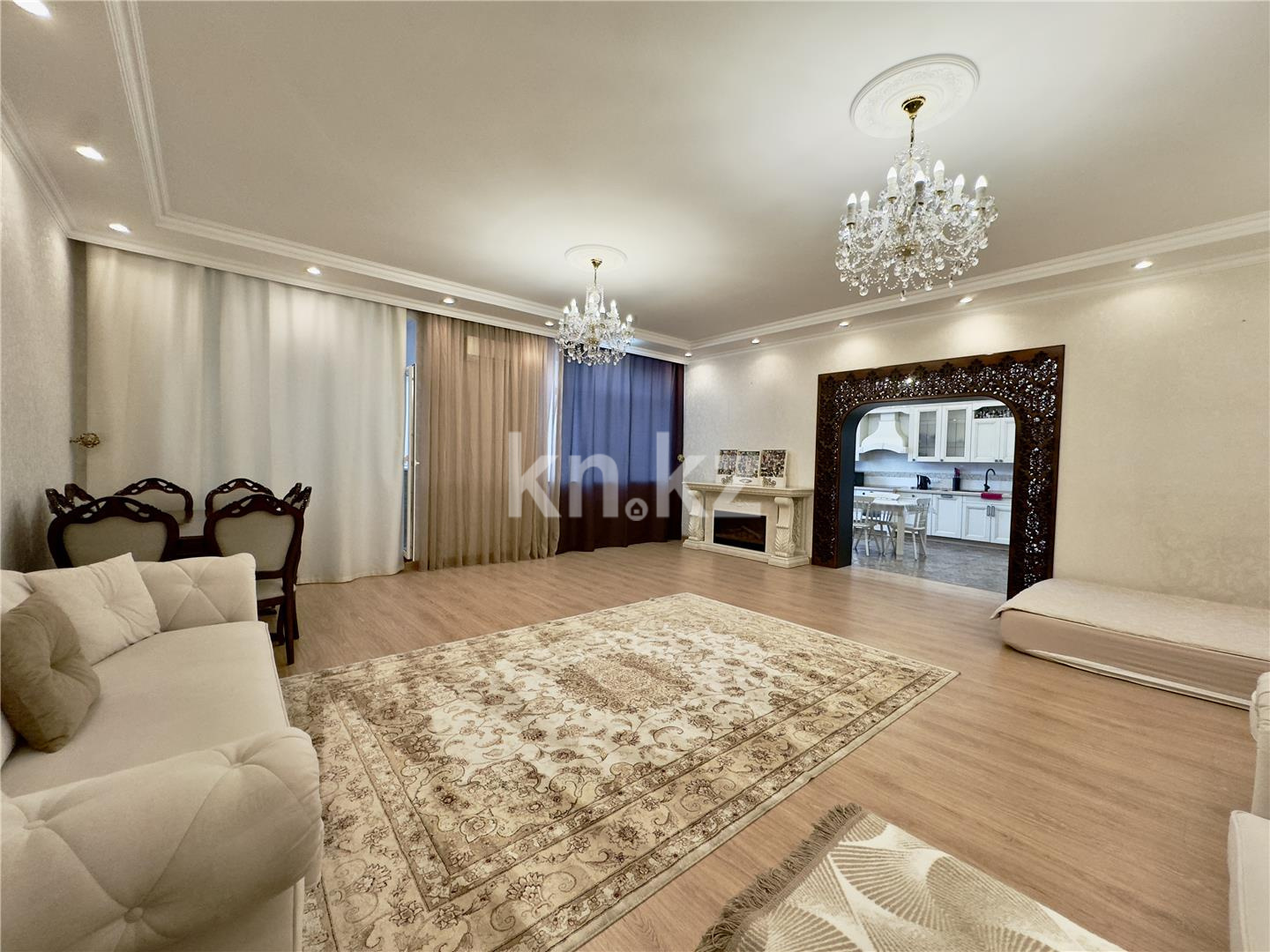 Продажа 5-комнатной квартиры, 217 м² - Продажа пятикомнатных и более квартир в Караганде фото 9 из 28