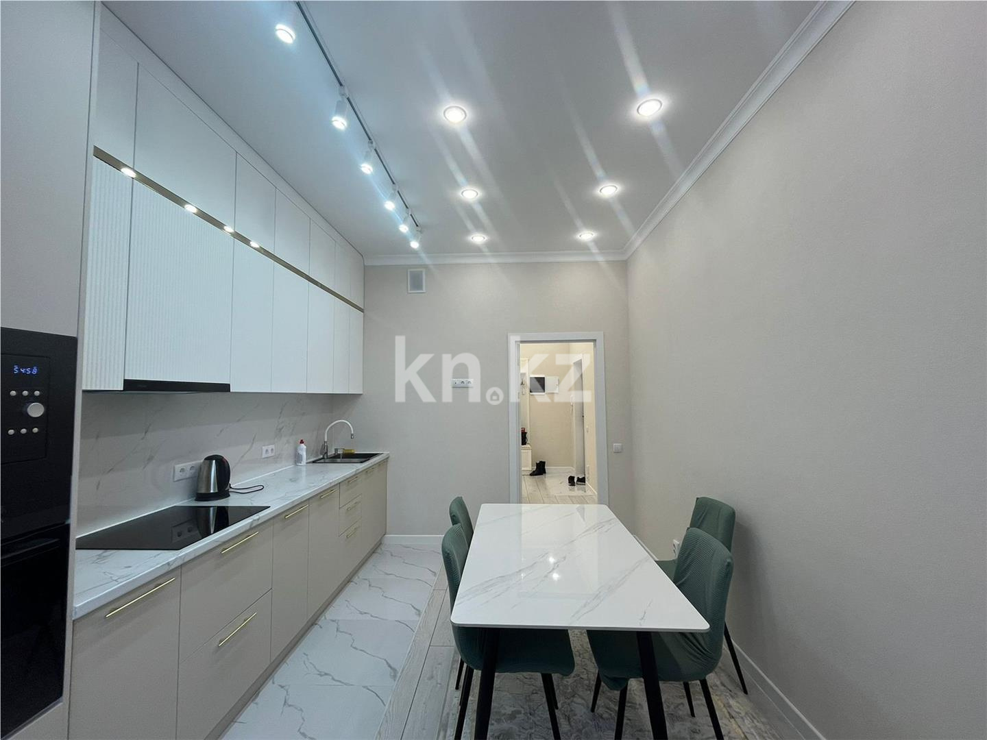 Продажа 3-комнатной квартиры, 95 м², пр. Кошкарбаева в Астане - фото 7