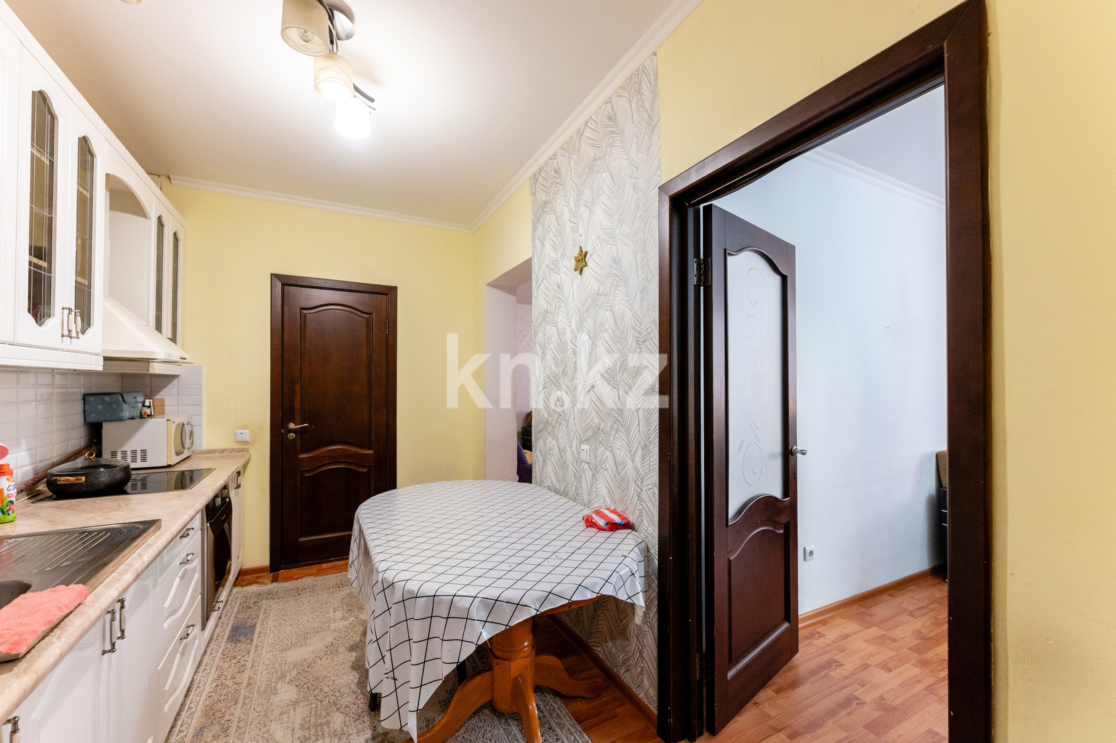 Продажа 2-комнатной квартиры, 70 м², ул. Кенесары, дом  52 - Продажа домов, коттеджей в Костанае фото 13 из 28