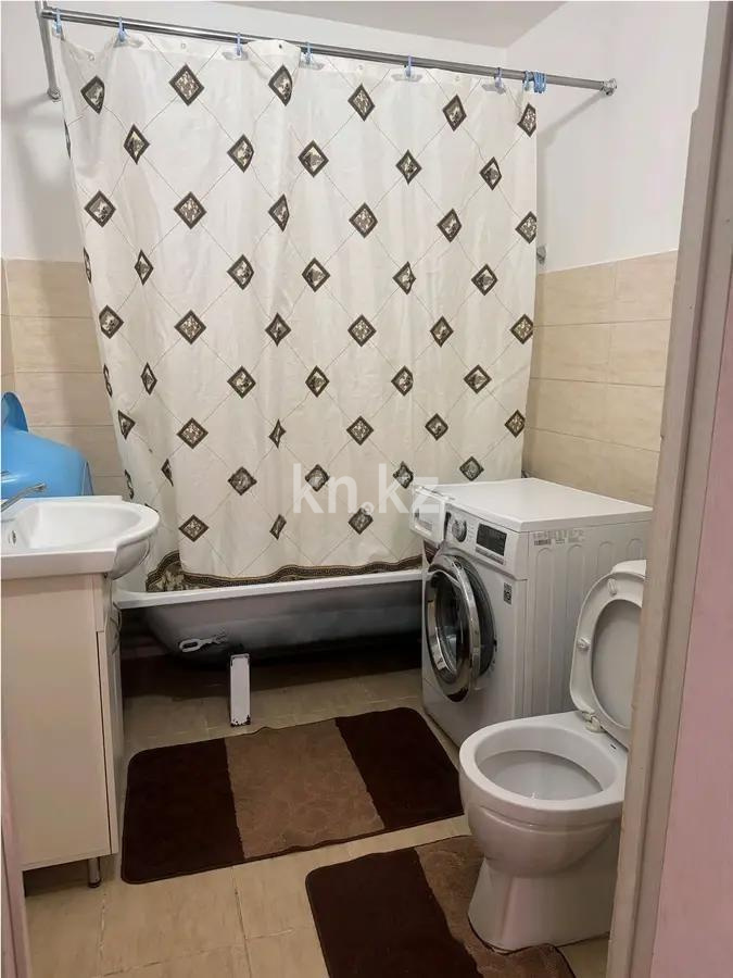 Продажа 1-комнатной квартиры, 41 м², мкр. Нуркент, дом  5/3 в Алматы - фото 3