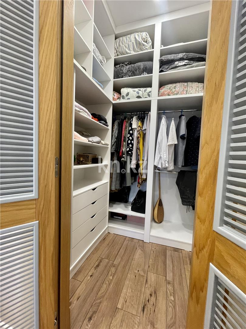 Продажа 3-комнатной квартиры, 82 м², мкр-н Гульдер-1, дом  1/4 - Продажа  трехкомнатных квартир в Караганде фото 14 из 32