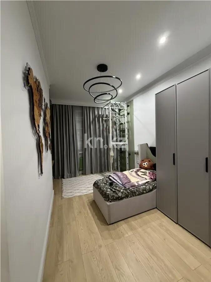 Продажа 4-комнатной квартиры, 112 м² в Астане - фото 4