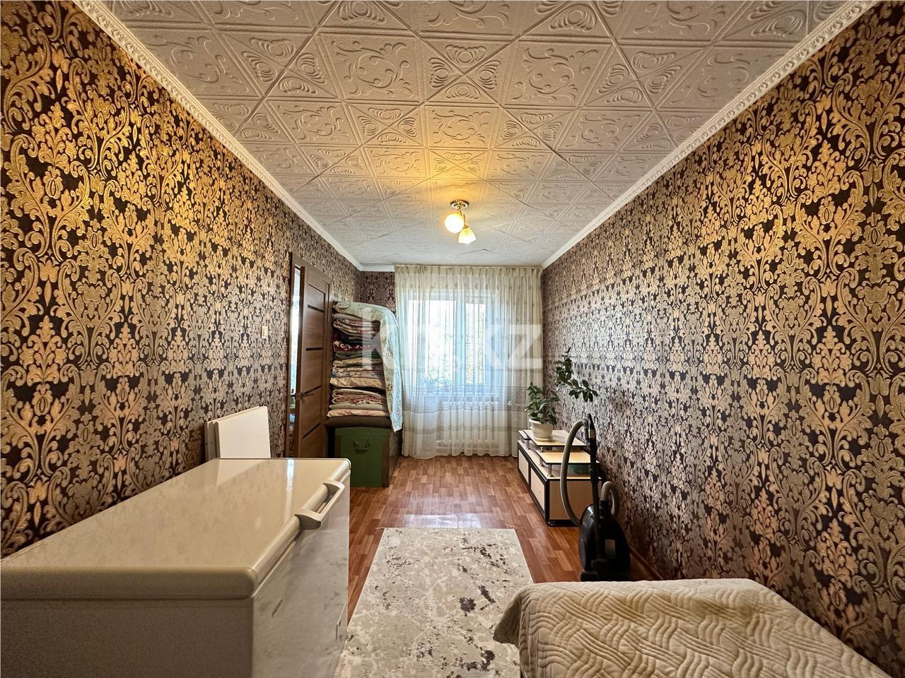 Продажа 3-комнатной квартиры, 57 м², мкр-н 12 - Продажа квартир в Караганде фото 5 из 15