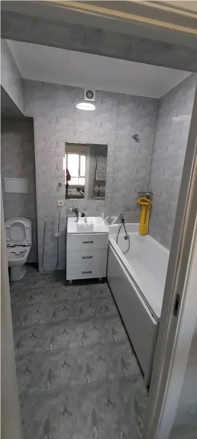 Продажа 3-комнатной квартиры, 97 м², мкр-н Думан-2, дом  57 в Алматы - фото 3