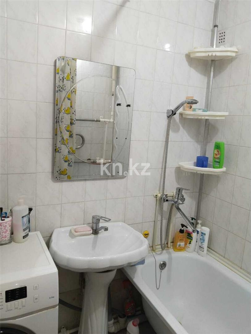 Продажа 3-комнатной квартиры, 71 м², мкр-н Степной-2 - Продажа квартир в Караганде фото 6 из 12