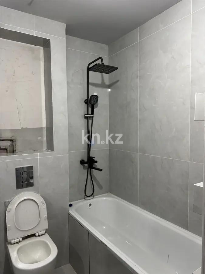 Продажа 2-комнатной квартиры, 60 м², ул. Омарова, дом  1 в Алматы - фото 5