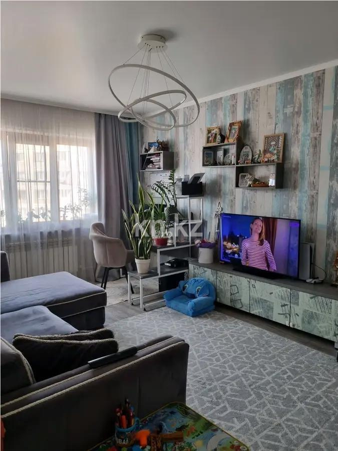 Продажа 3-комнатной квартиры, 70 м², ул. Айтиева, дом  43 - Продажа квартир в Алматы фото 1 из 6