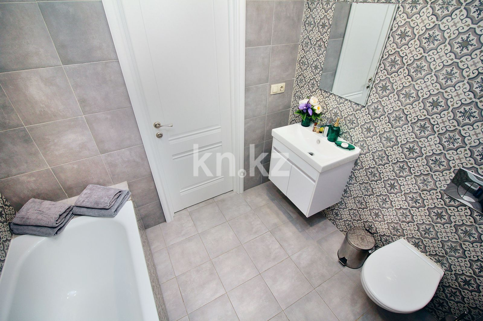 Аренда 1-комнатной квартиры посуточно, 37 м², ул. Тулебаева, дом  49/1 - ул. Гоголя - Аренда  однокомнатных квартир посуточно в Алматы фото 4 из 4