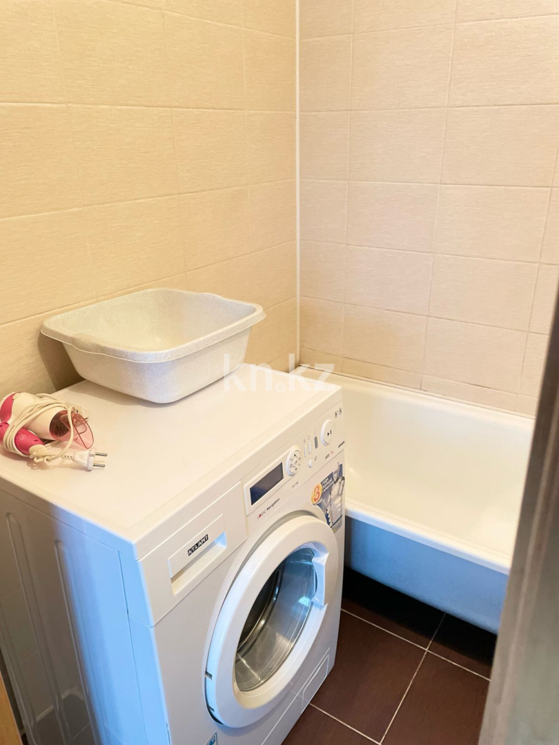 Аренда 1-комнатной квартиры посуточно, 35 м², ул. Таттимбета, дом  19 - Аренда квартир посуточно в Караганде с фото фото 8 из 9