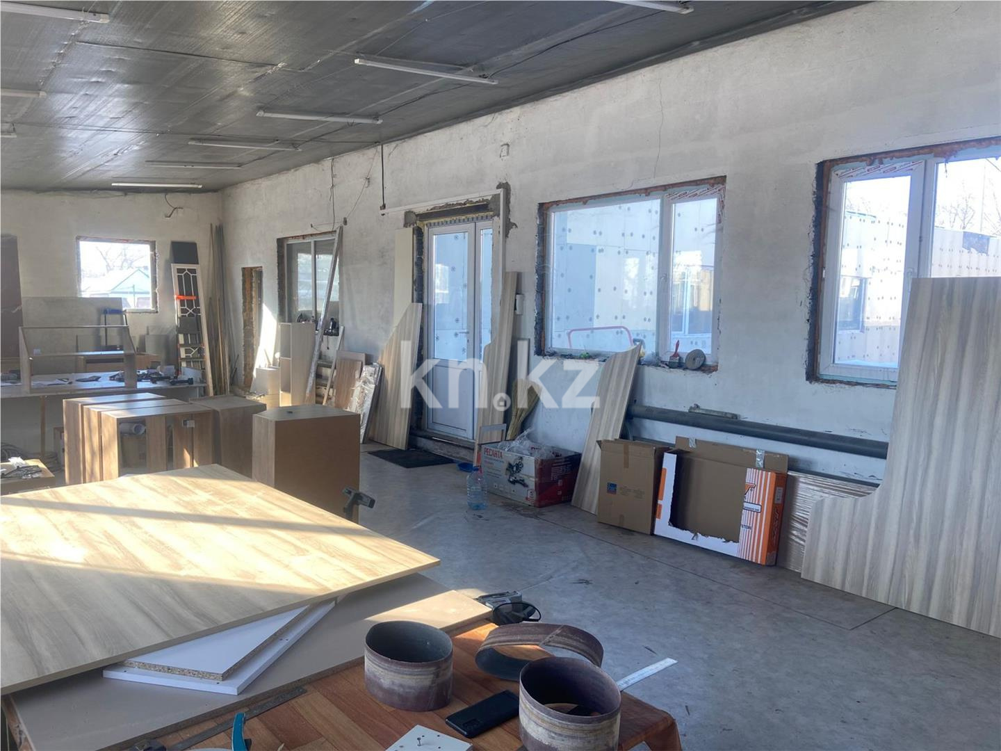 Продажа 3-комнатного дома, 300 м² - Продажа домов, коттеджей в Караганде фото 2 из 19