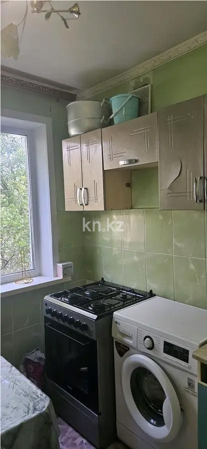 Продажа 2-комнатной квартиры, 45 м², 16 мкр., дом  17 в Караганде - фото 3