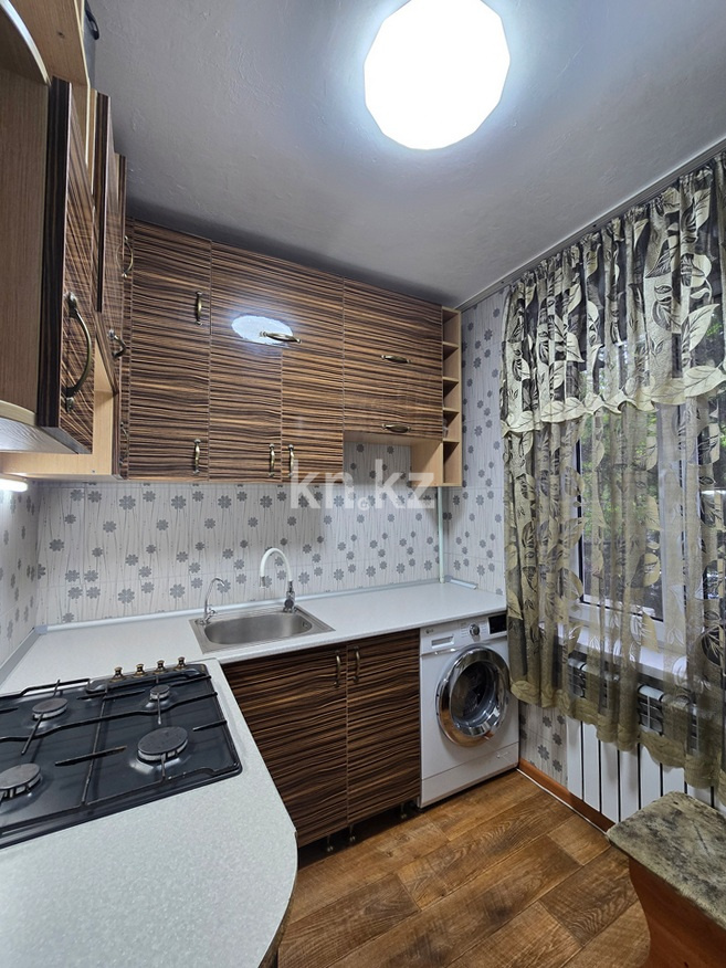 Продажа 2-комнатной квартиры, 42.5 м² в Алматы - фото 4