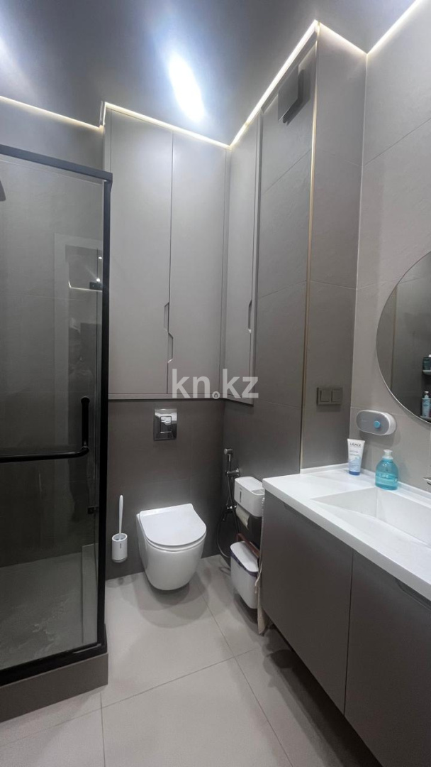 Продажа 2-комнатной квартиры, 59.6 м², пр. Республики, дом  26/1 - Продажа квартир в Караганде фото 9 из 14