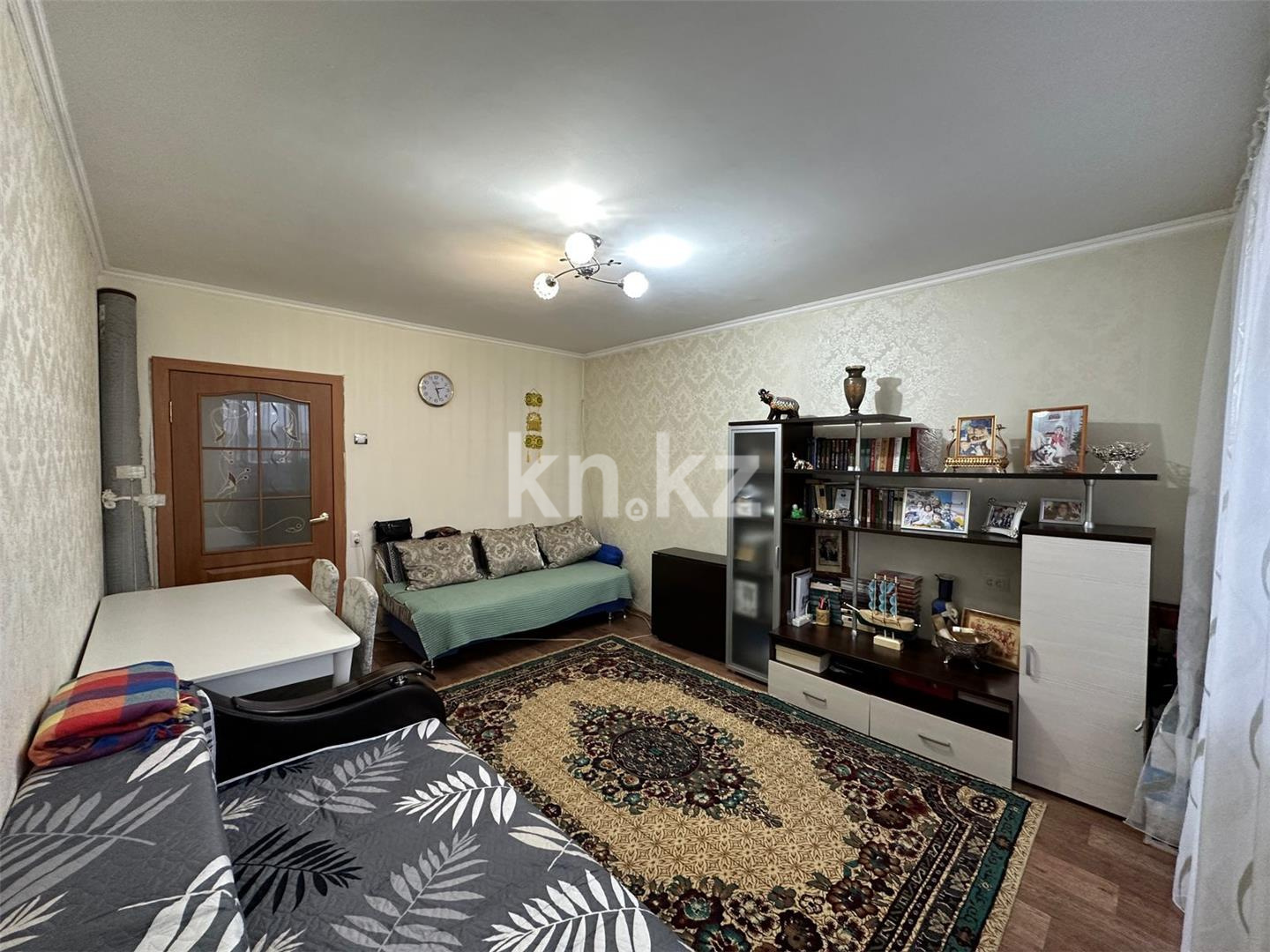 Продажа 4-комнатной квартиры, 79 м², пр. Шахтеров - Продажа  четырехкомнатных квартир в Караганде фото 6 из 16