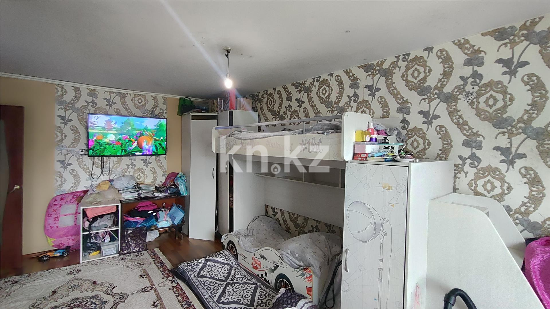 Продажа 1-комнатной квартиры, 31 м², мкр-н 12 - Продажа однокомнатных квартир в Караганде в Майкудуке фото 1 из 6