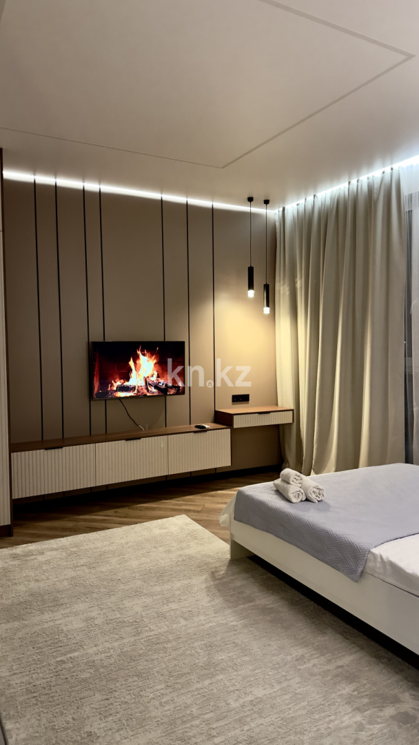 Аренда 1-комнатной квартиры посуточно, 55 м², пр. Туран, дом  39а - Аренда жилой и коммерческой недвижимости в Казахстане фото 1 из 13