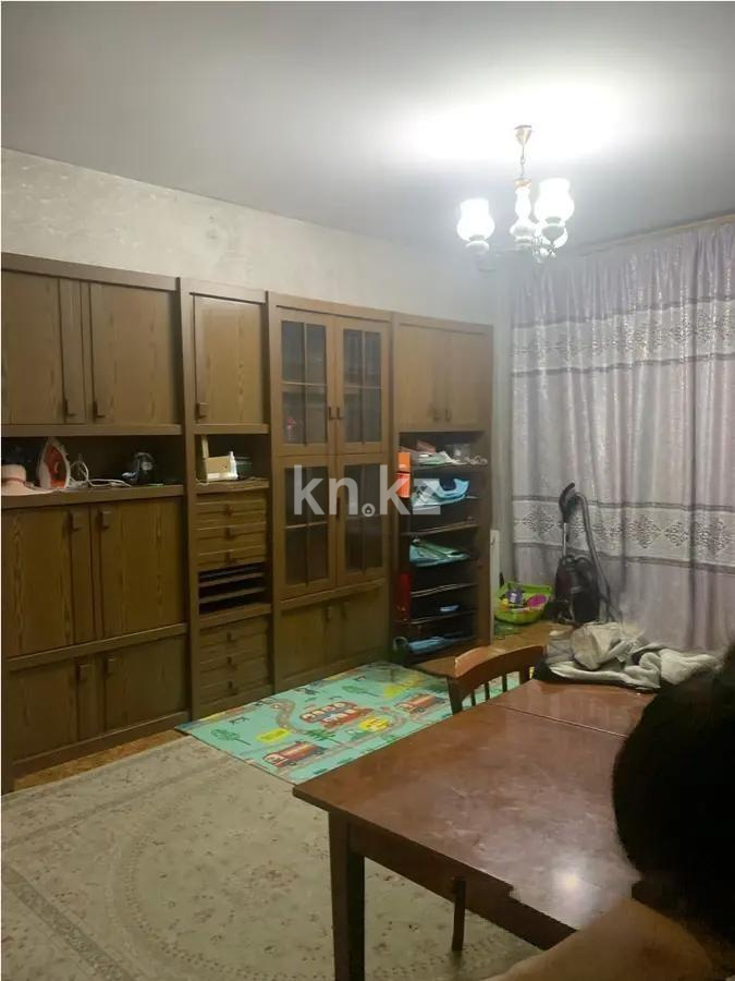 Продажа 2-комнатной квартиры, 52 м², мкр-н Аксай-4, дом  11 в Алматы