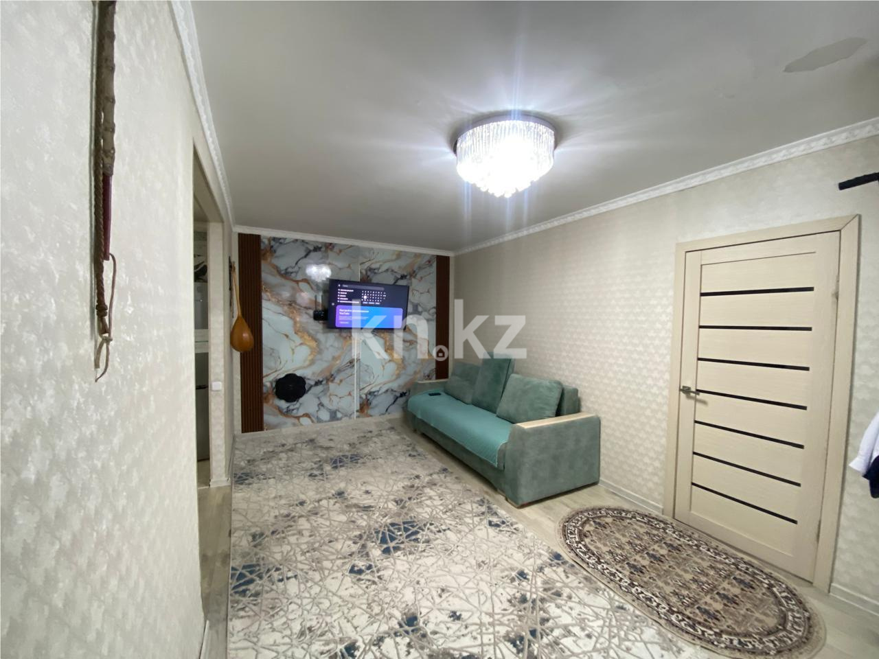 Продажа 2-комнатной квартиры, 47 м² - Продажа квартир в районе Майкудук в Караганде фото 2 из 15